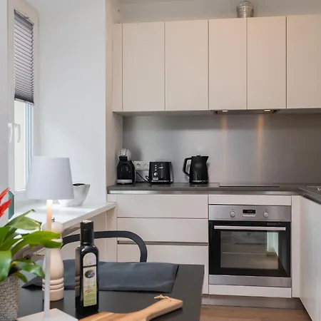 Apartment Old Lutsu 16 *